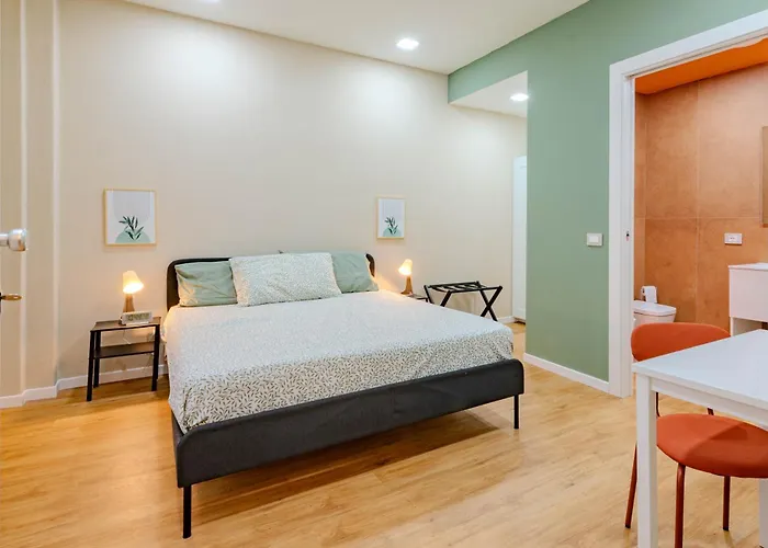 Le Due Dimore Di Corso Torino 3* Novara